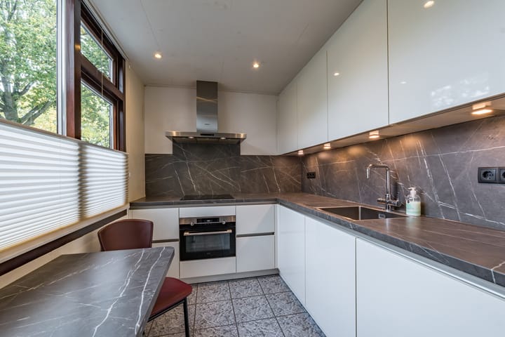 Foto 8 van Mainstraat 28