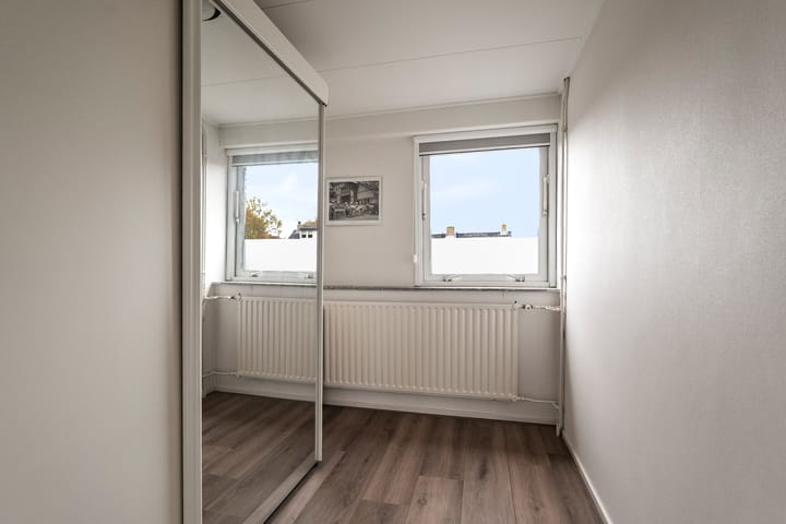 Photo 16 of Karel Doormanstraat 51