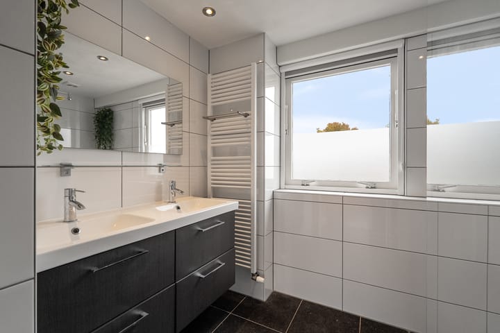 Photo 20 of Karel Doormanstraat 51