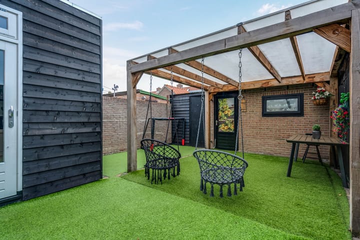 Photo 18 of Klaas Benninkstraat 3