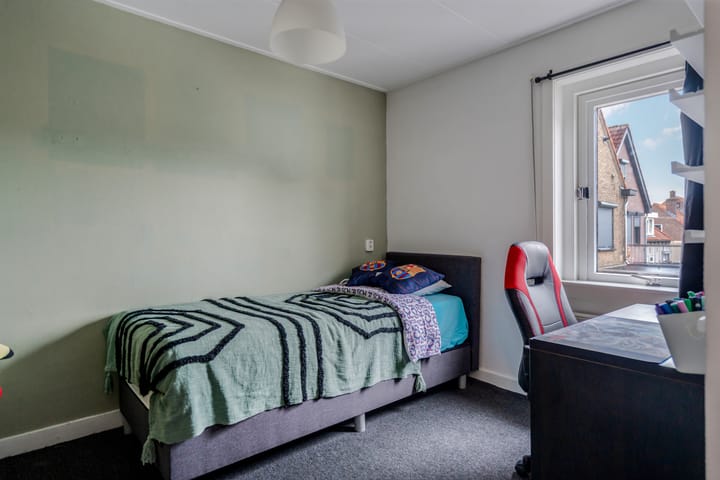 Photo 26 of Klaas Benninkstraat 3