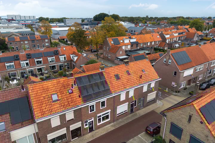 Photo 34 of Klaas Benninkstraat 3