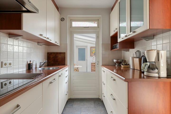 Foto 8 van Bisonstraat 32