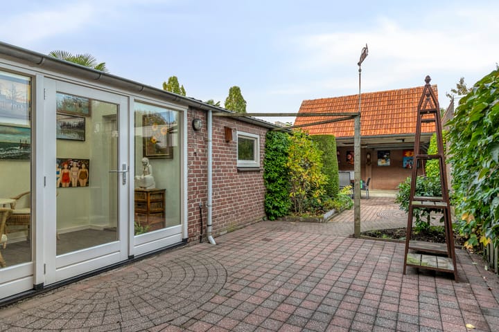 Foto 25 van Bisonstraat 32