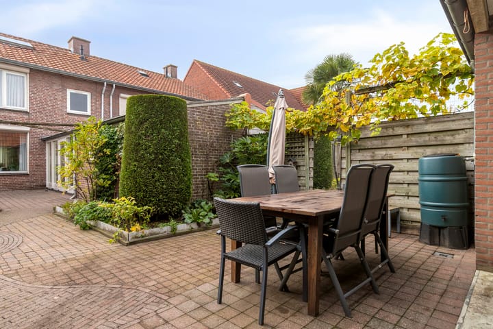 Foto 29 van Bisonstraat 32