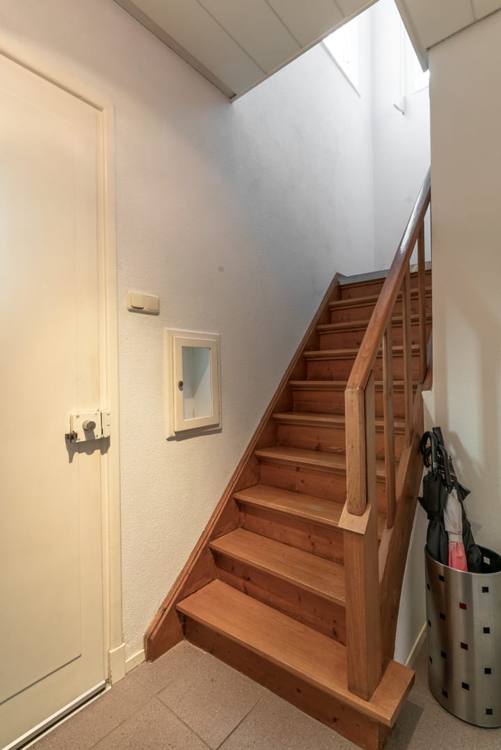 Foto 16 van Looiwinkelstraat 30