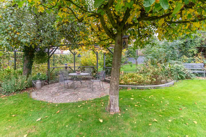 Foto 37 van Looiwinkelstraat 30