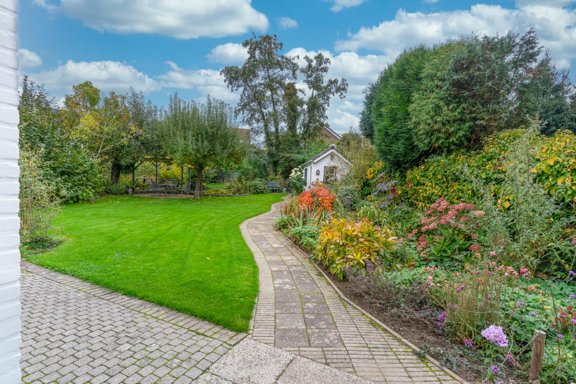 Foto 44 van Looiwinkelstraat 30