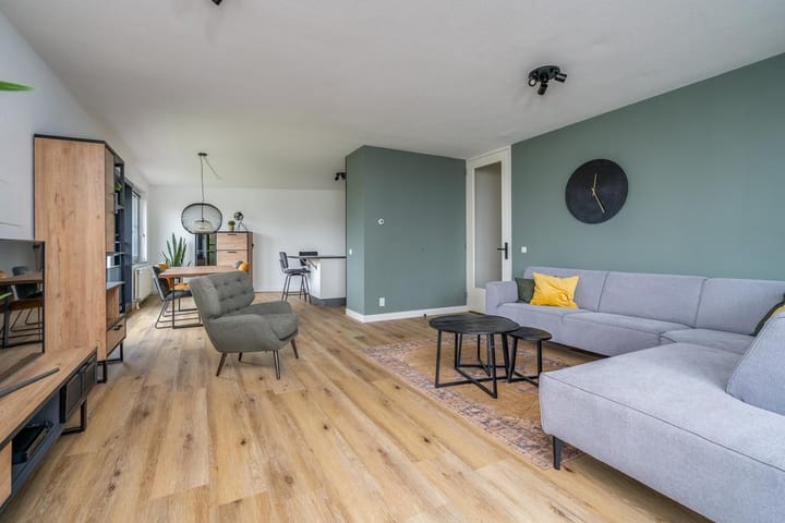 Photo 6 of Theseusstraat 147