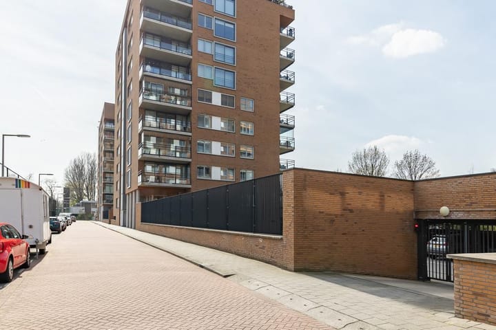 Photo 19 of Theseusstraat 147