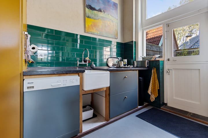 Photo 11 of Schoolstraat 2