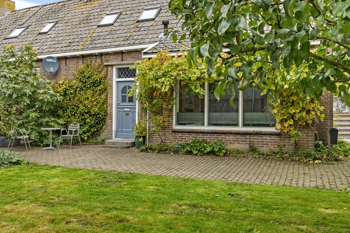 Photo 52 of Schoolstraat 2