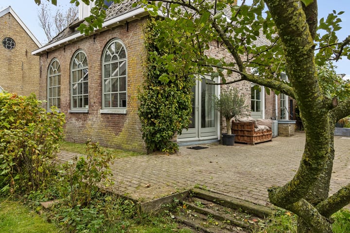 Photo 58 of Schoolstraat 2