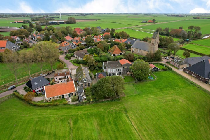 Photo 62 of Schoolstraat 2