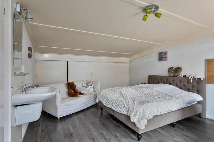 Foto 33 van Schout van Haestrechtsingel 2