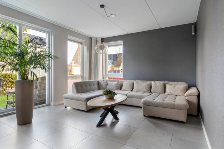 Photo 9 of Dyksfeart 21