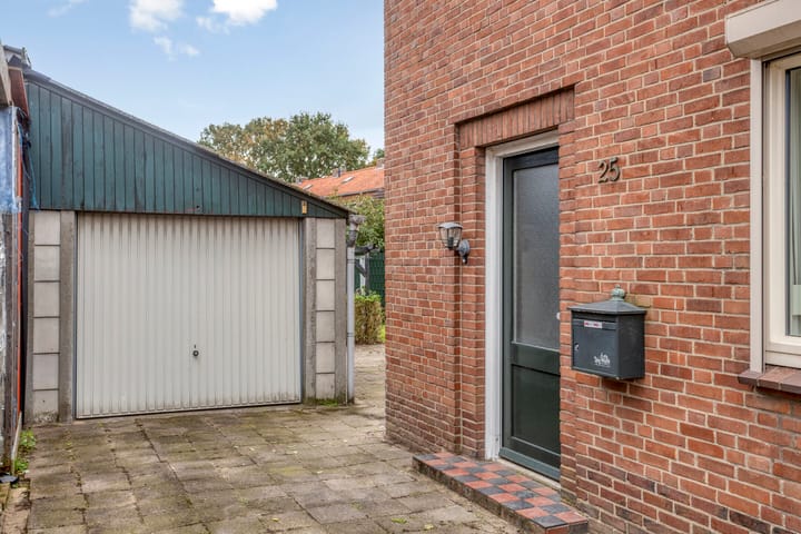 Photo 3 of Sint Martinusstraat 25