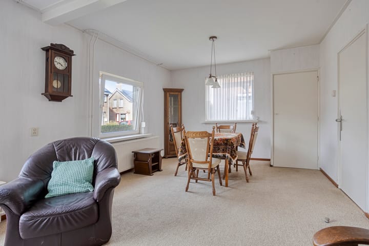 Photo 8 of Sint Martinusstraat 25