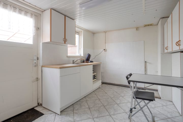 Photo 11 of Sint Martinusstraat 25