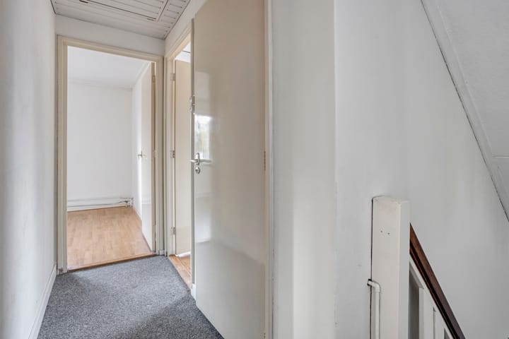 Photo 13 of Sint Martinusstraat 25