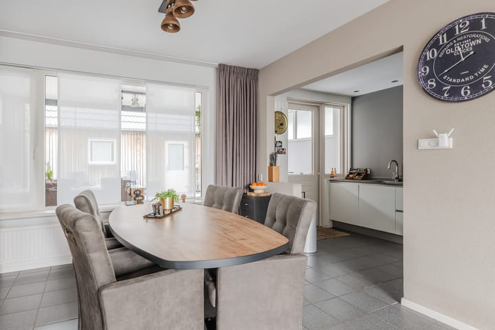 Foto 8 van den Dries 19