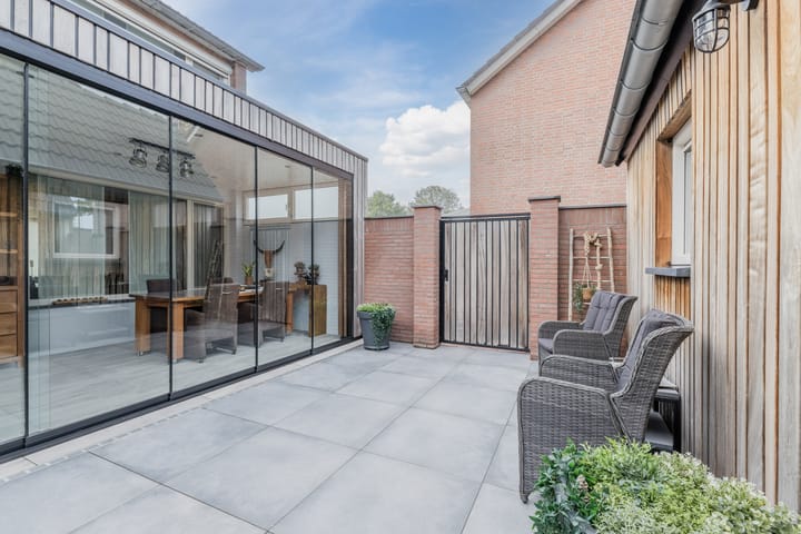 Foto 28 van den Dries 19