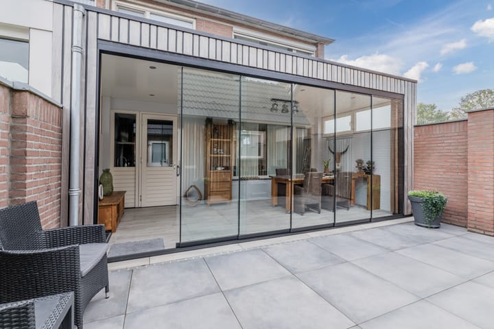 Foto 29 van den Dries 19