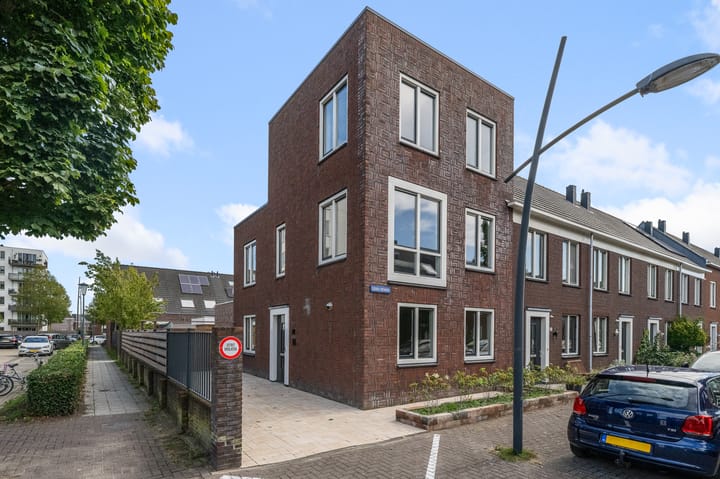 Sierra Nevada 71 main image