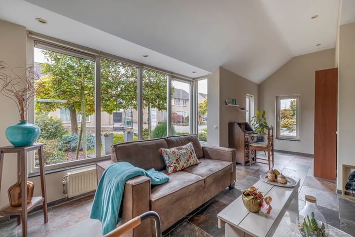 Foto 4 van Busstraat 5