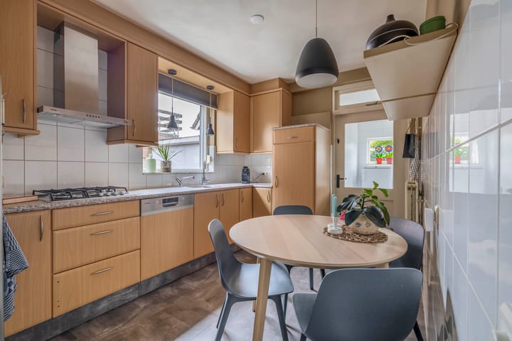 Foto 7 van Busstraat 5