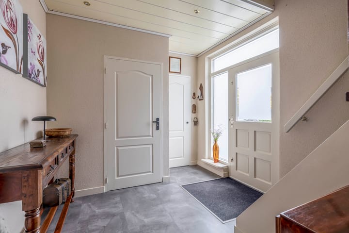 Foto 11 van Busstraat 5