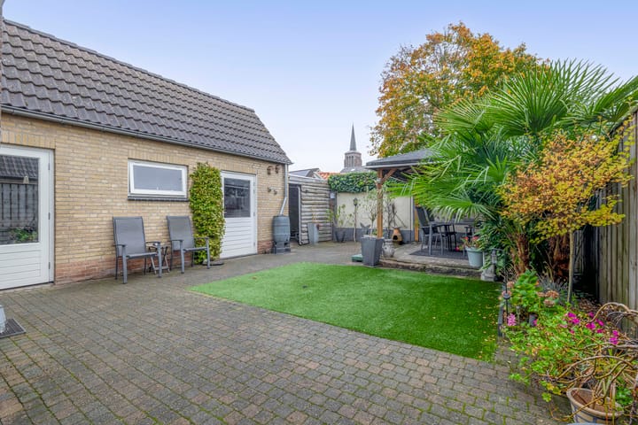 Foto 23 van Busstraat 5