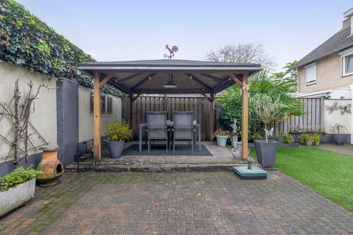 Foto 24 van Busstraat 5