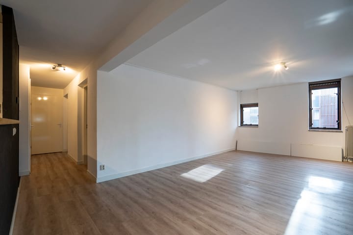 Foto 9 van Dotterbloem 14