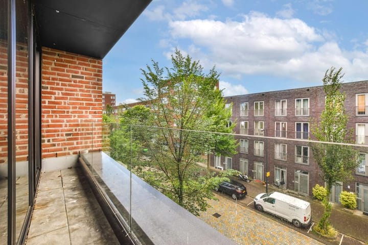 Foto 4 van Erich Salomonstraat 112