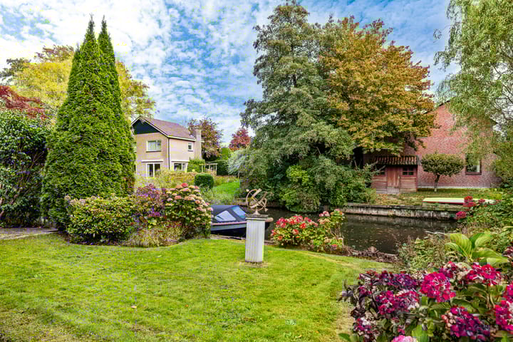 Photo 39 of de Tolve 16