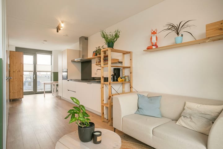 Foto 2 van Nederhemertstraat 57