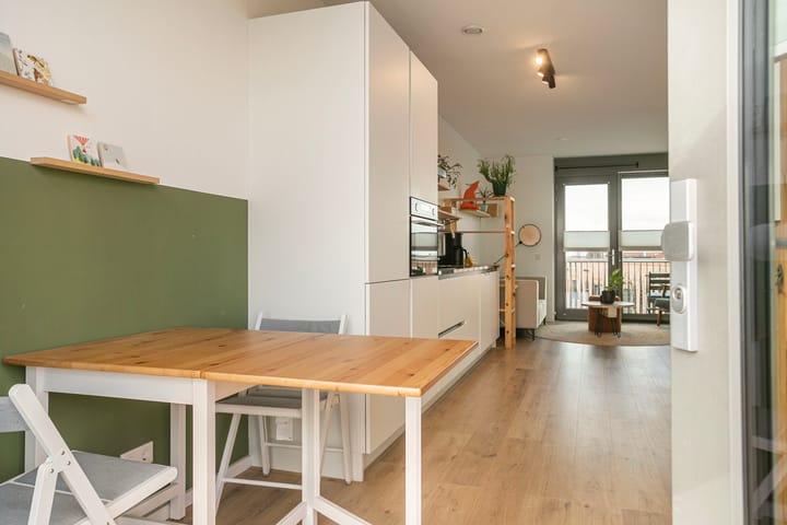 Foto 9 van Nederhemertstraat 57