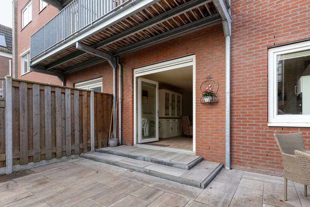 Foto 16 van Hoofdweg 678-C