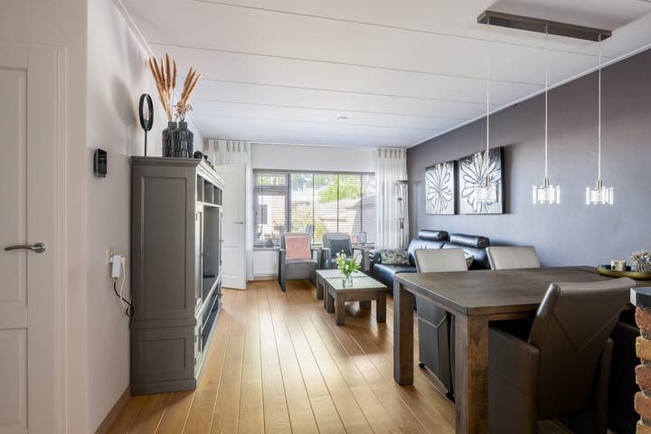 Photo 3 of Gladiolenstraat 11