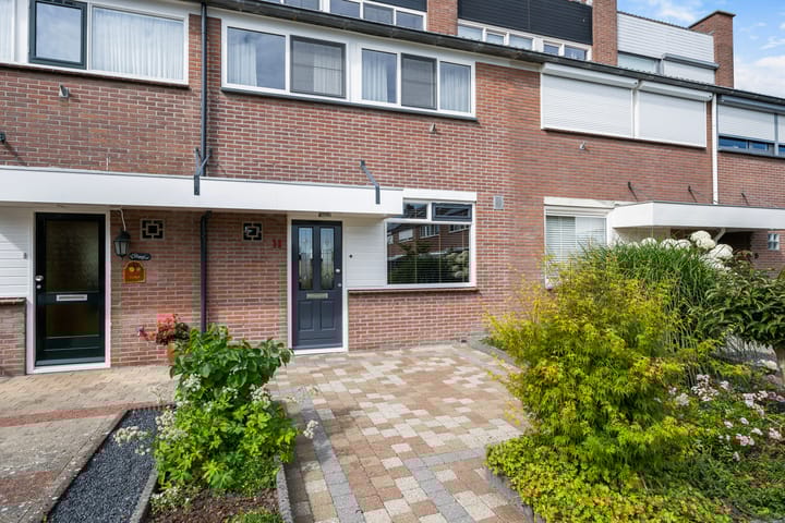 Photo 7 of Gladiolenstraat 11