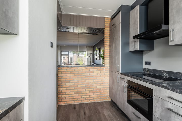 Photo 14 of Gladiolenstraat 11