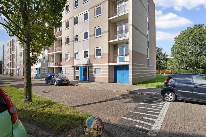 Photo 19 of Schaepmanstraat 57