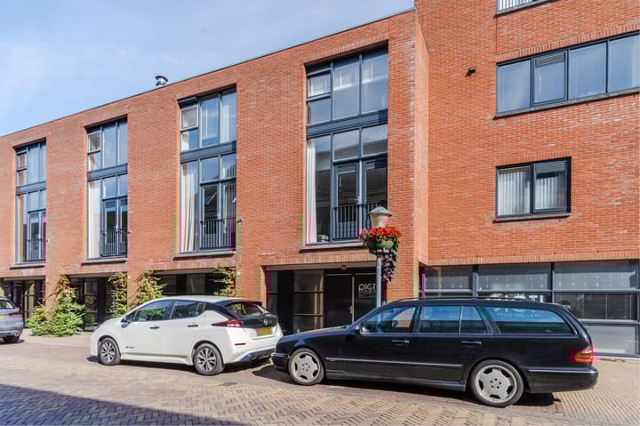 Revetsteeg 52 main image