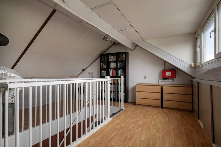 Foto 26 van Vaandrig 18