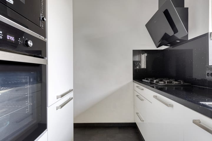 Foto 8 van Aert van Neslaan 411