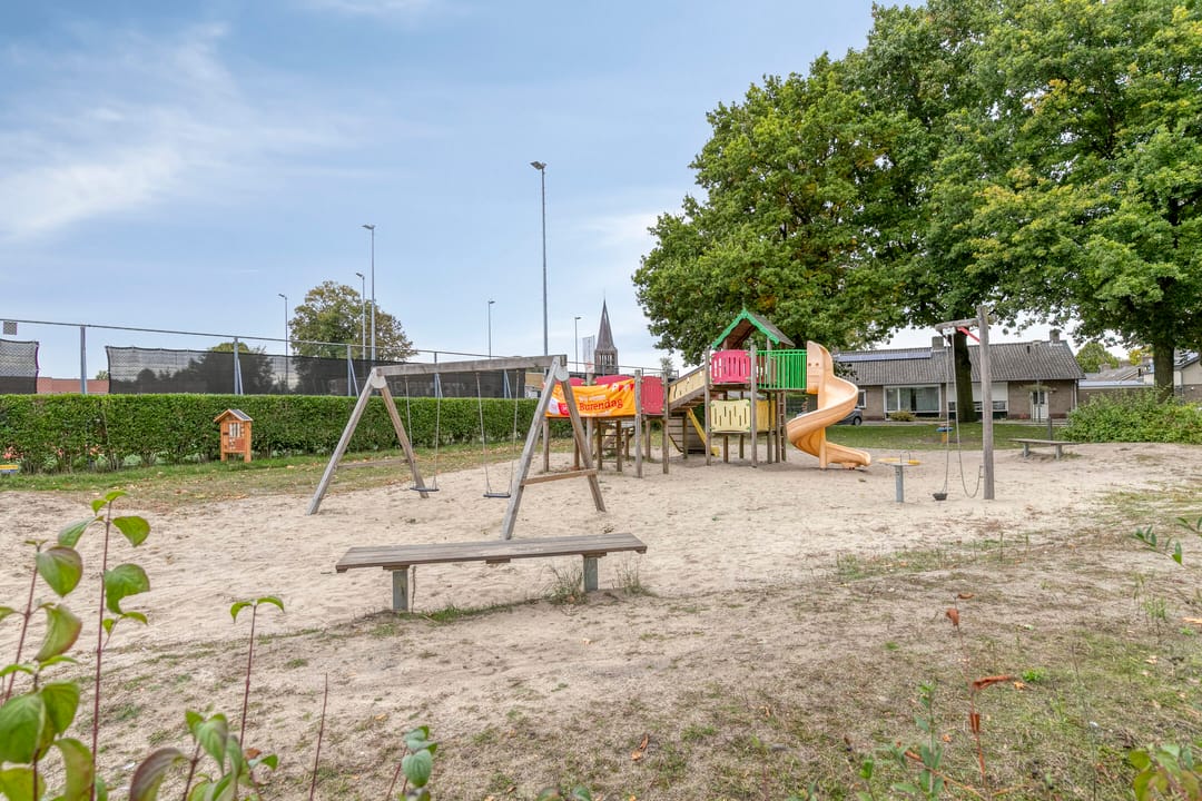 Photo 47 of Zonnedauw 4