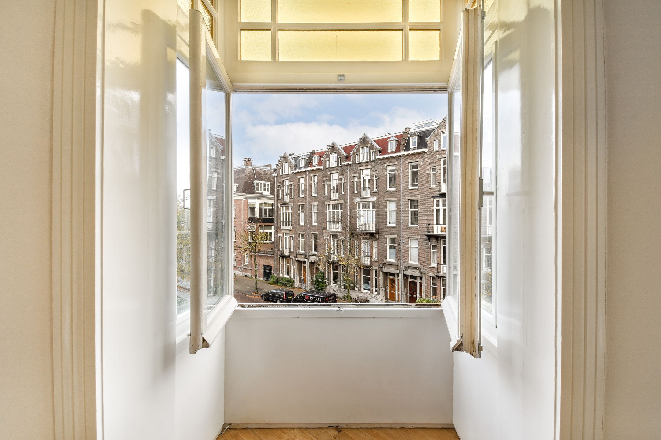 Photo 6 of Frans van Mierisstraat 27-2