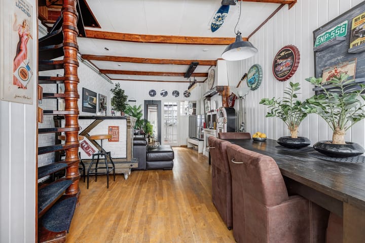 Photo 7 of Oosterstraat 74