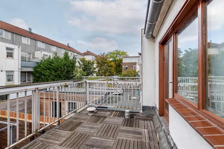 Photo 30 of Oosterstraat 74